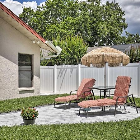 Relaxing Tampa Abode With Screened Lanai And Pool Villa Exterior photo